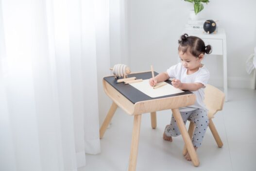 cose_per_dire_8703 Table & Chair – Black_LF_3
