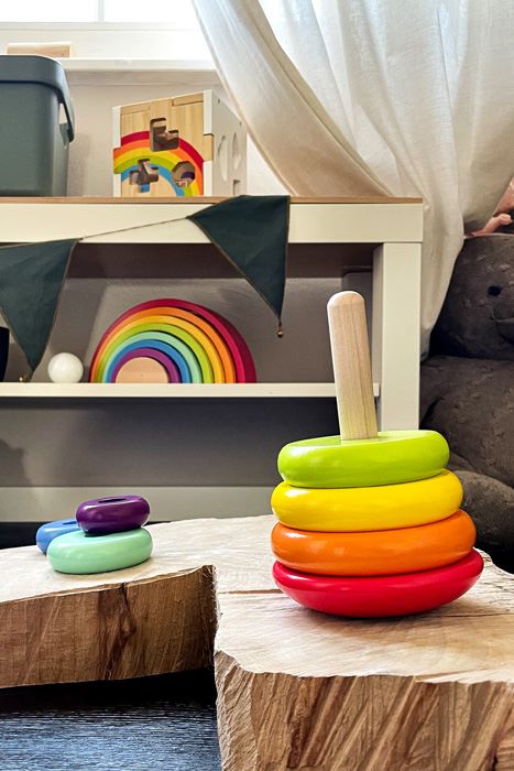 cose_per_dire_11775_legler_small_foot_Stapelturm_Regenbogen_Bloggerbild_1